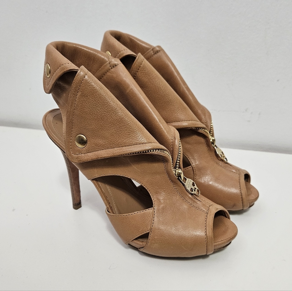 Alexander McQueen Faithfull Biker Stiletto Heels Skull Zippers Sz 6.5 US/ 37 EUR